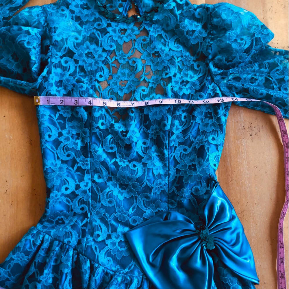 Vintage Blue Green Lace Gown Sequin Details Open Back Sweetheart Big Bow Teal - Picture 10 of 16
